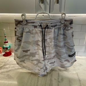 NWOT - LEGENDS Luka HD Camo Athletic Shorts. Mens. Size Large.